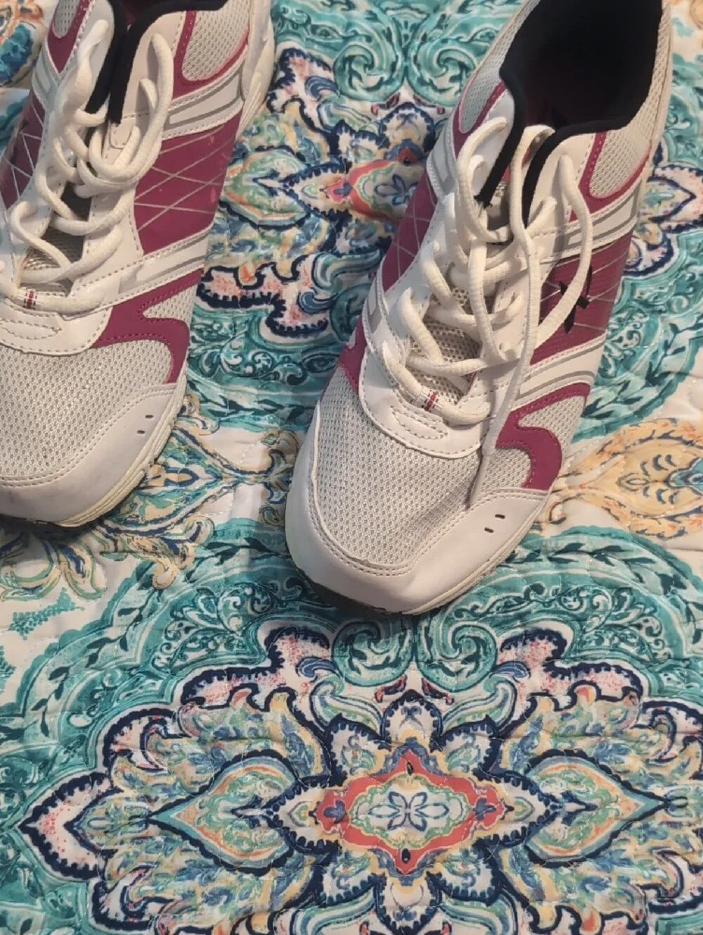Athletech White and Pink Women's Athletic Sneakers